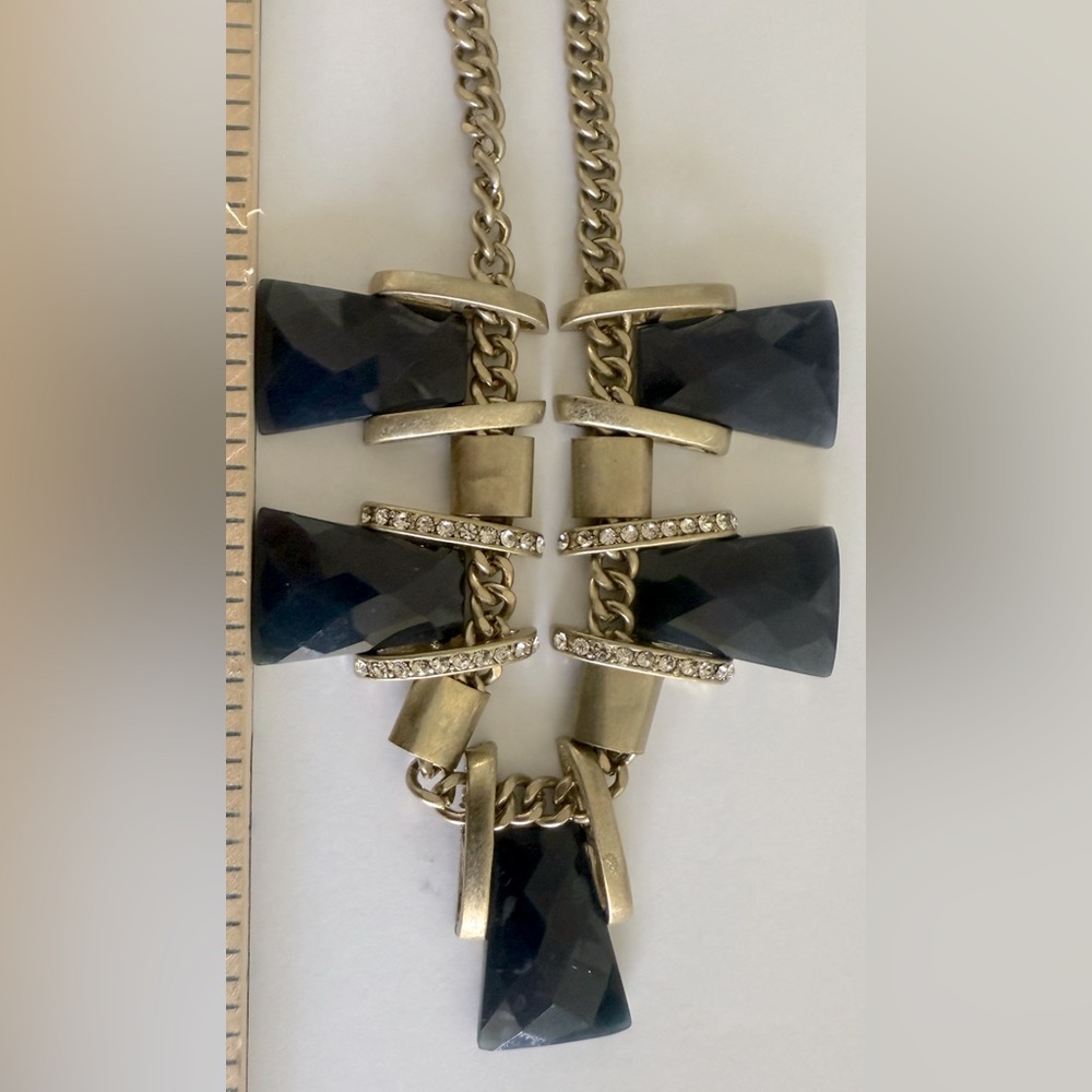 Elegant Blue and Gold Necklace